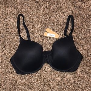 Skims Onyx Bra